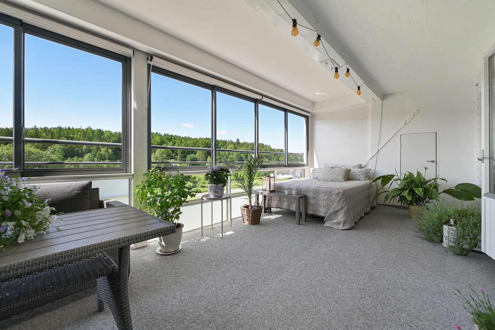 Attraktiv beliggenhet med kort vei til både Sarpsborg sentrum og Fredrikstad. Galleribilde