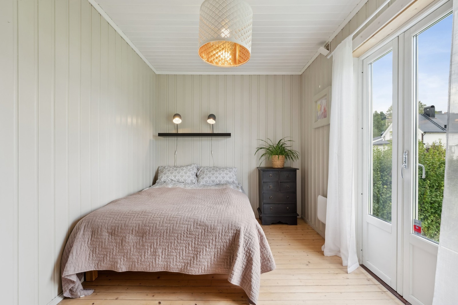 Soverommet fikk ny fløydør 2024 Galleribilde