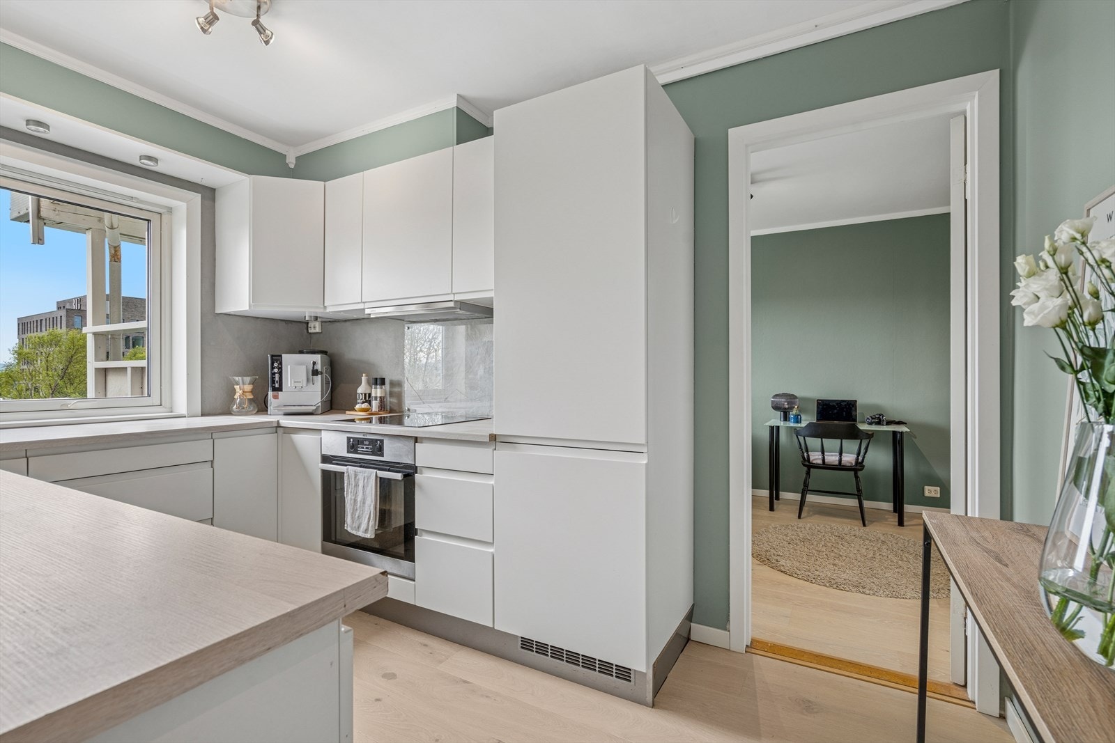 Soverommet har adkomst fra kjøkkenet Galleribilde