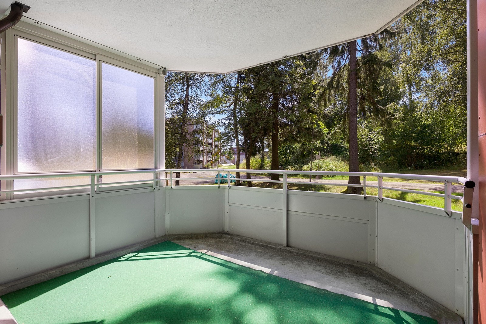 9 kvm med god plass til møbler Galleribilde