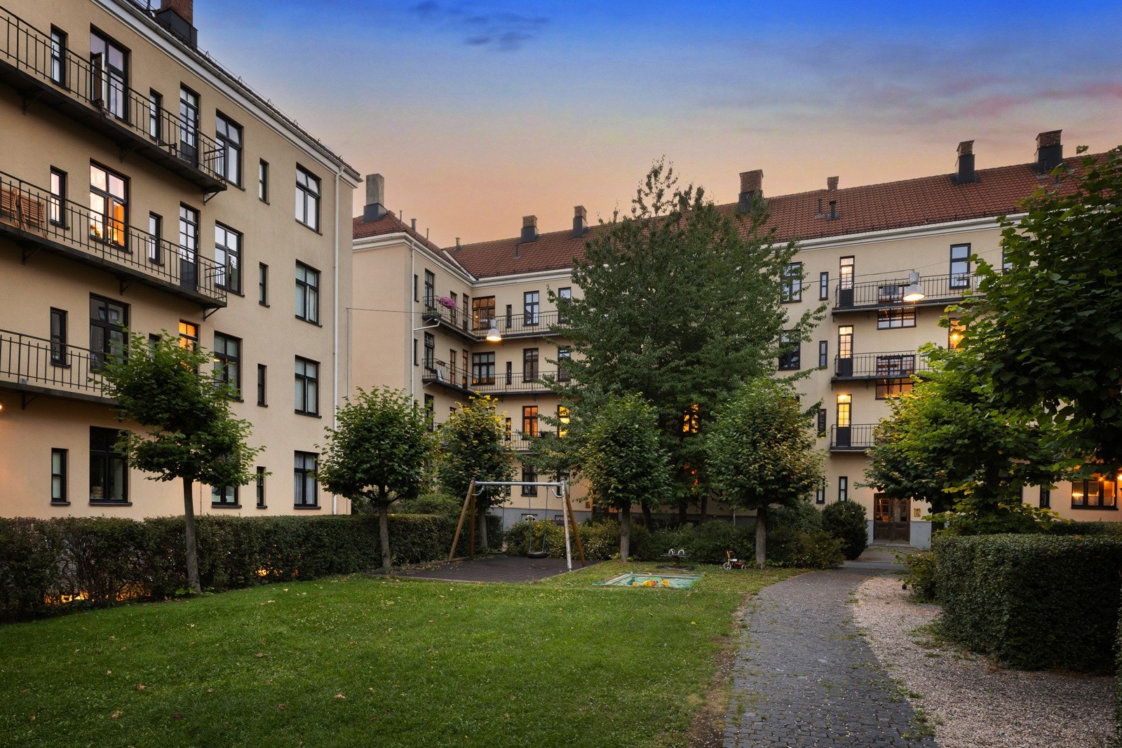 Leiligheten ligger i et populært aksjelag med godt dekkende fasiliteter Galleribilde