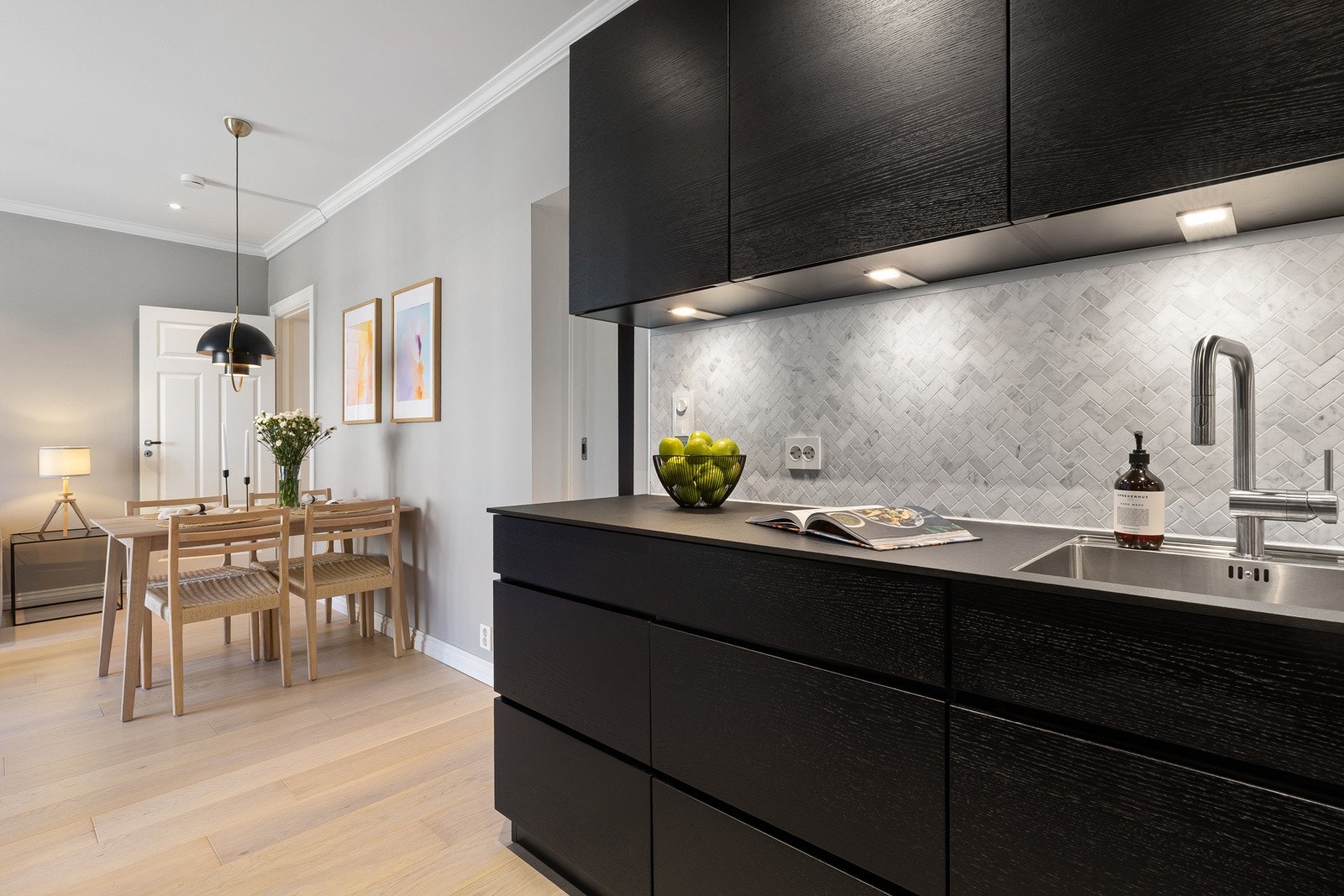 Waterguard og komfyrvakt er montert. Alle hvitevarer på kjøkken medfølger Galleribilde