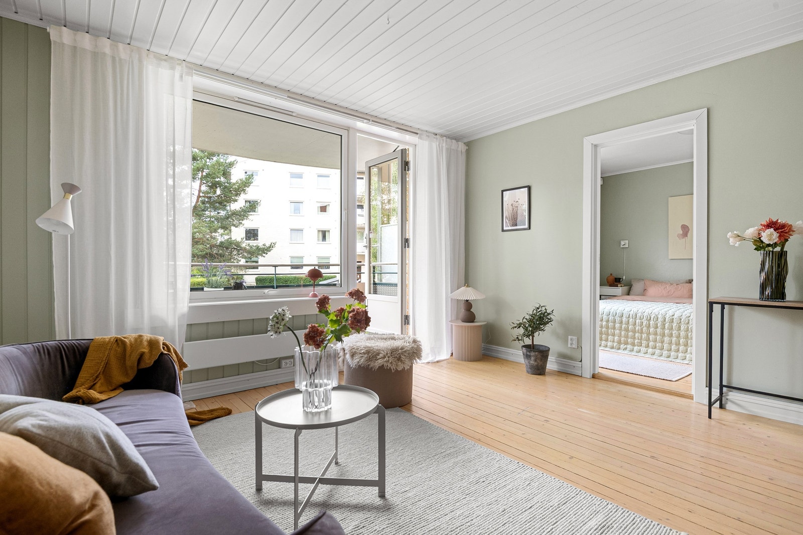 Utgang til vestvendt balkong Galleribilde