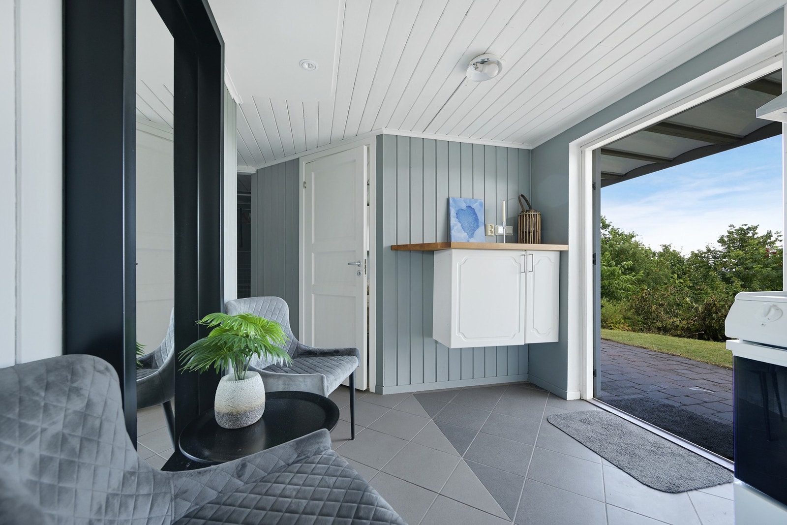 Vi fortsetter inn på kjøkkenet i underetasjen Galleribilde