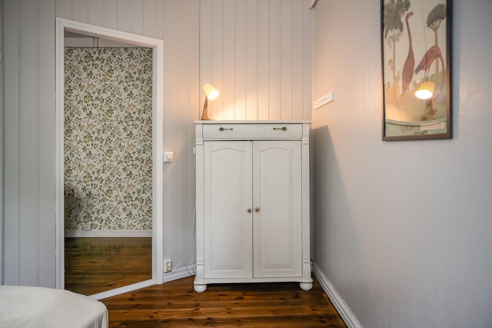 Også her med plass til både seng og garderobeskap. Galleribilde