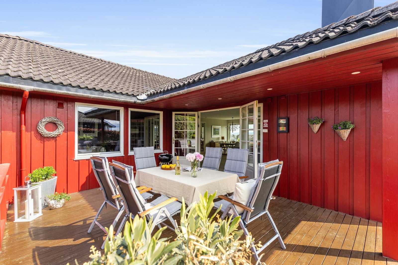 Her er det god plass til flere sittegrupper. Galleribilde