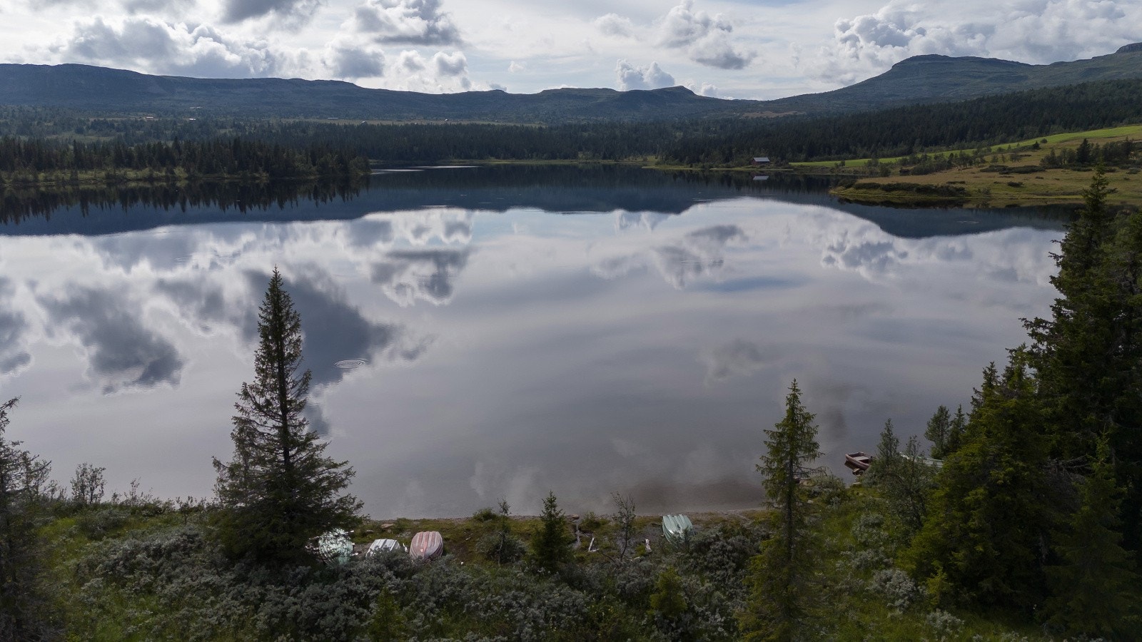 Sjøsetervannet. Galleribilde
