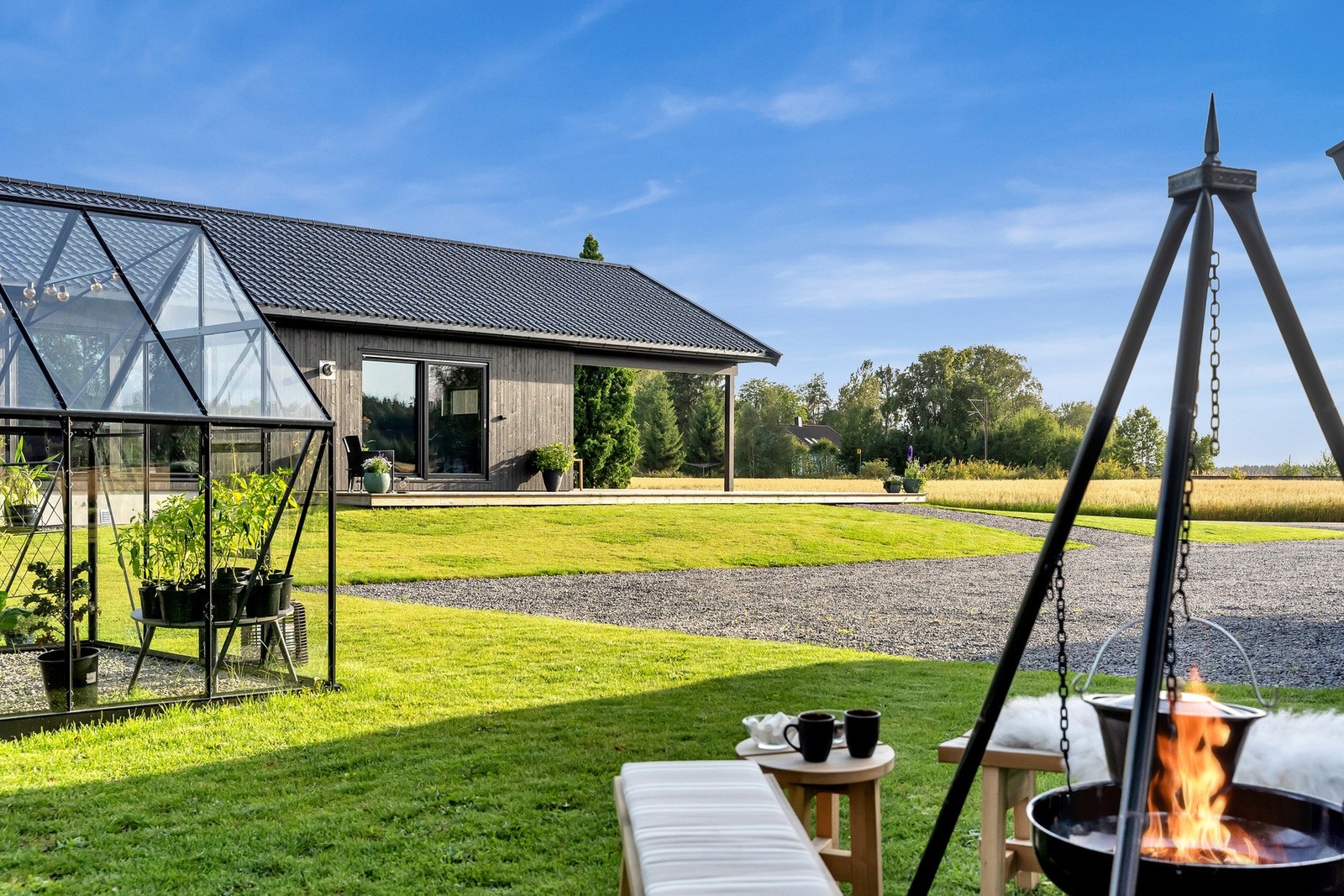 Flere flotte soner på eiendommen Galleribilde