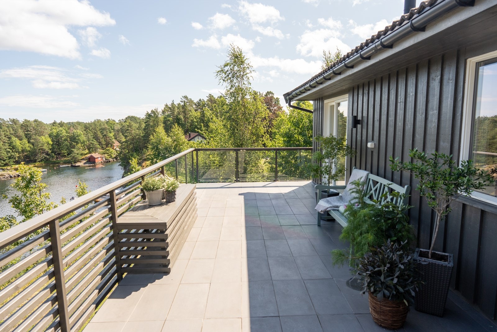 Her kommer det rådyr på besøk tidvis. Galleribilde