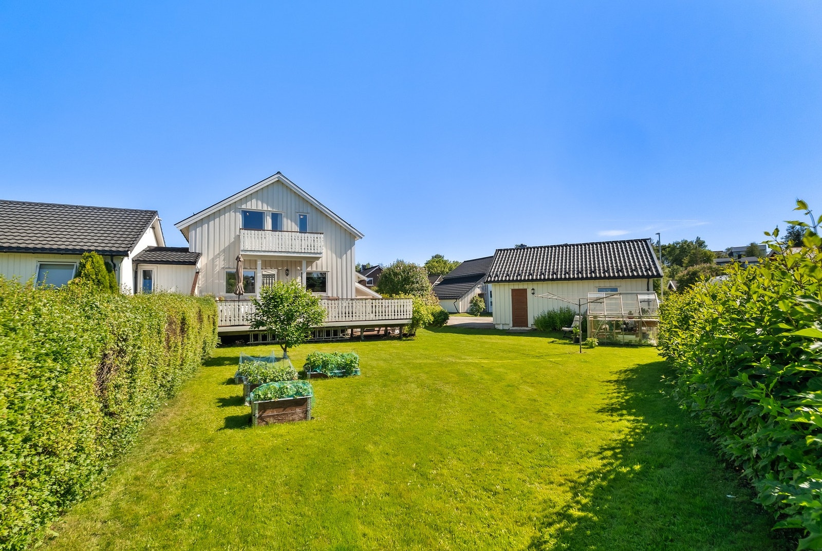 Boligen ligger i et attraktivt boligområde på Jensvoll Galleribilde