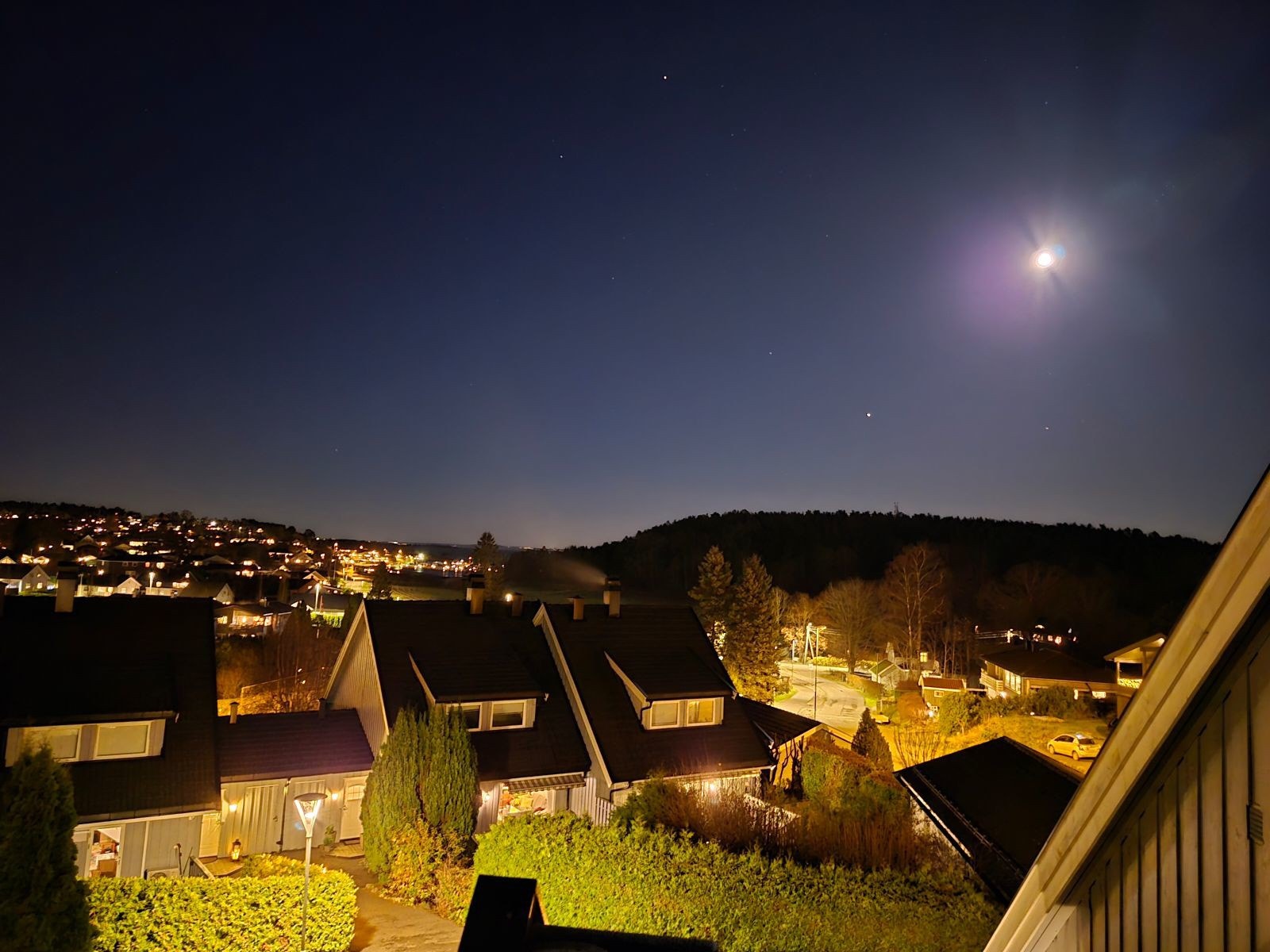 Kveldsbilde av utsikten Galleribilde