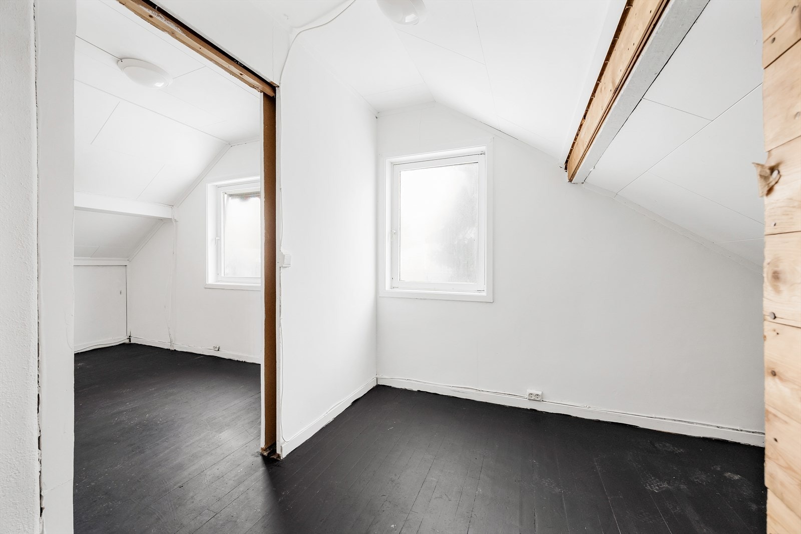 To sammenhengende rom med mulighet for barnerom. Galleribilde