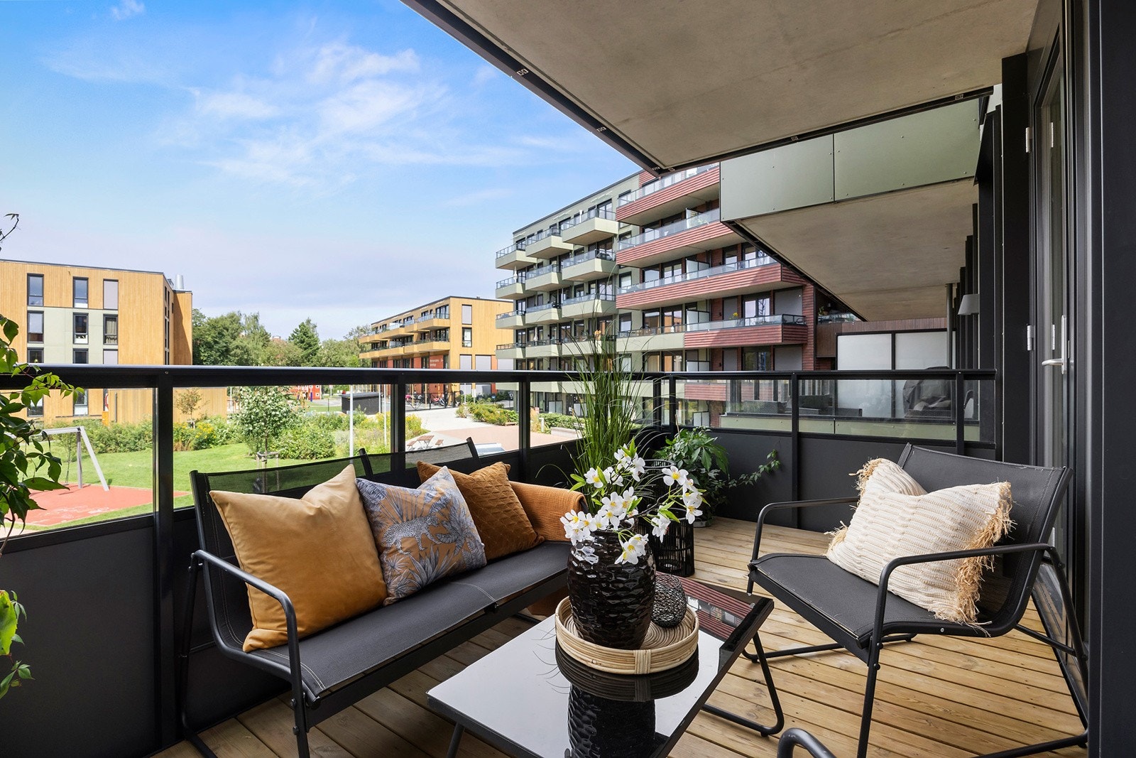 Nordvestvendt balkong på ca. 8 kvm Galleribilde