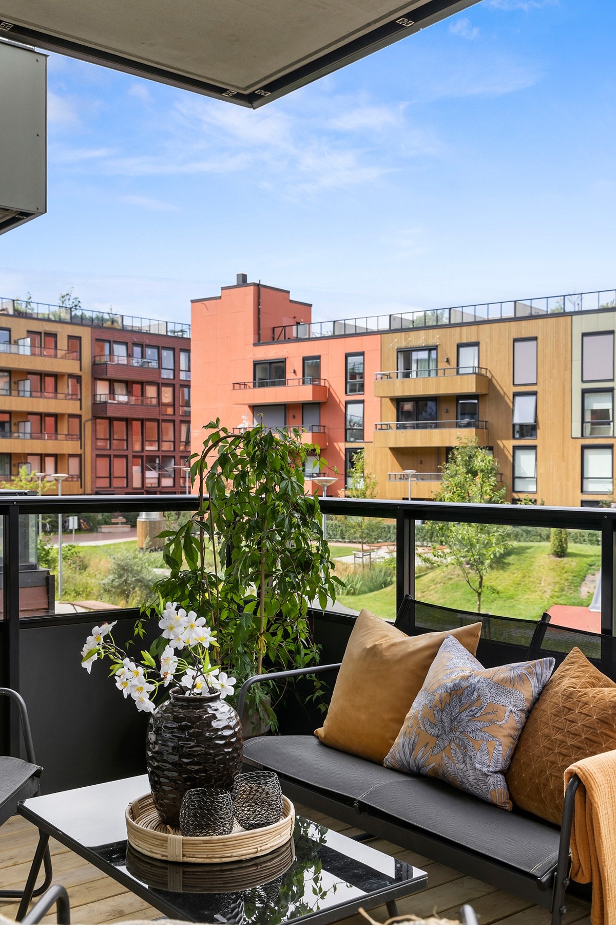 Strømuttak og belysnig på balkong Galleribilde