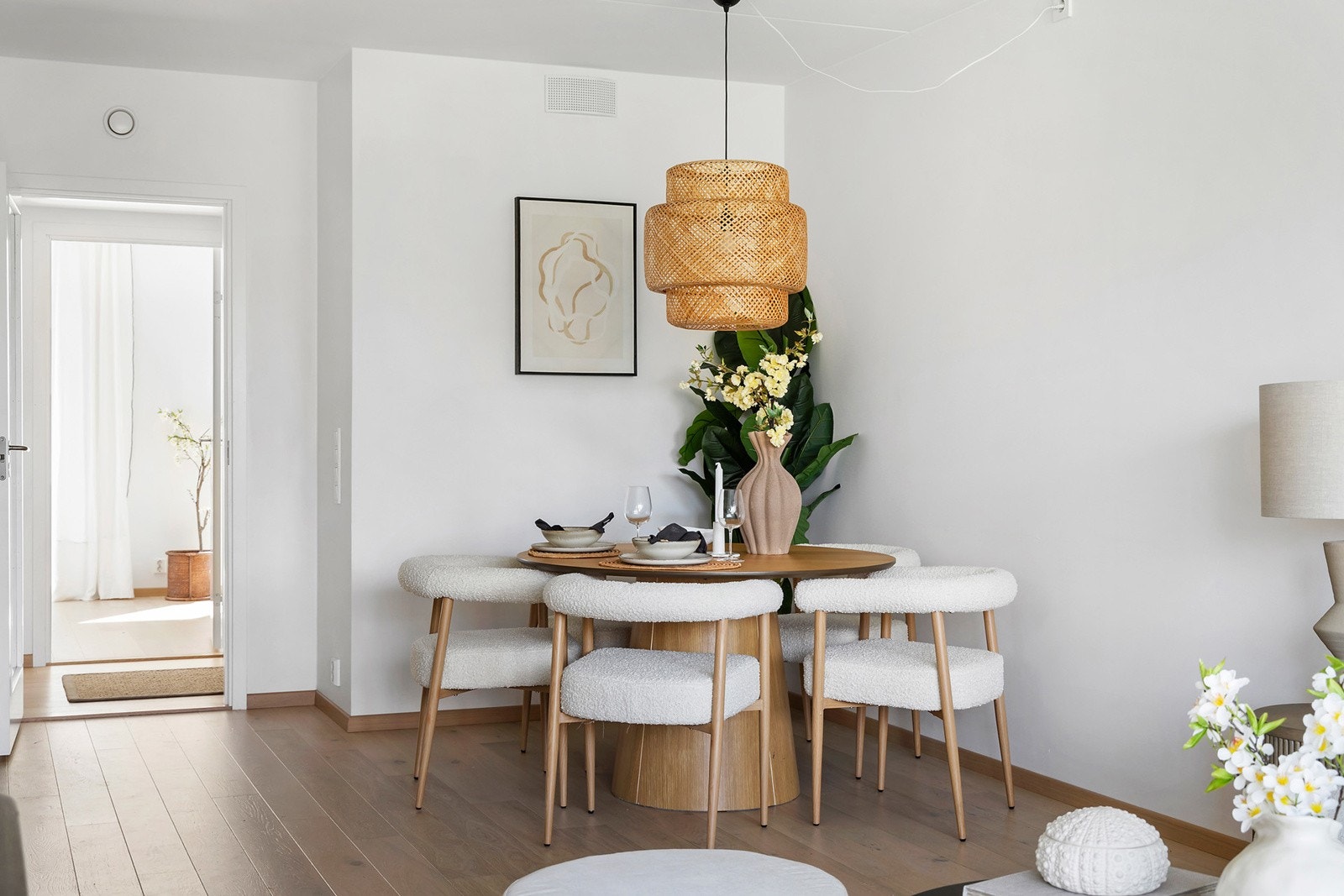 Fin pass for spisebord Galleribilde