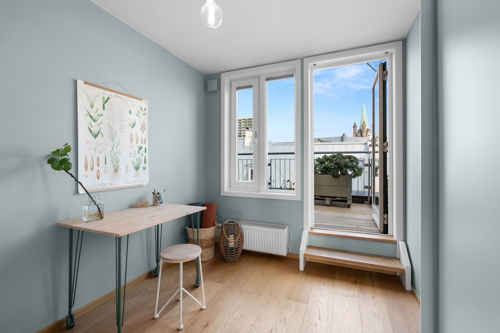 Med to soverom egner det ene seg ypperlig for gjesteværelse, barnerom eller hjemmekontor. Galleribilde