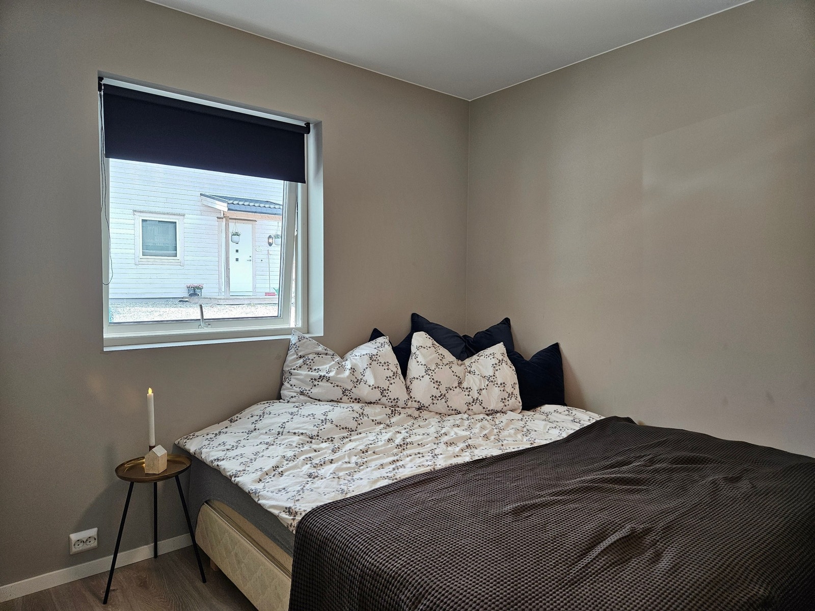 Lyst og åpent soverom nr. 3 Galleribilde