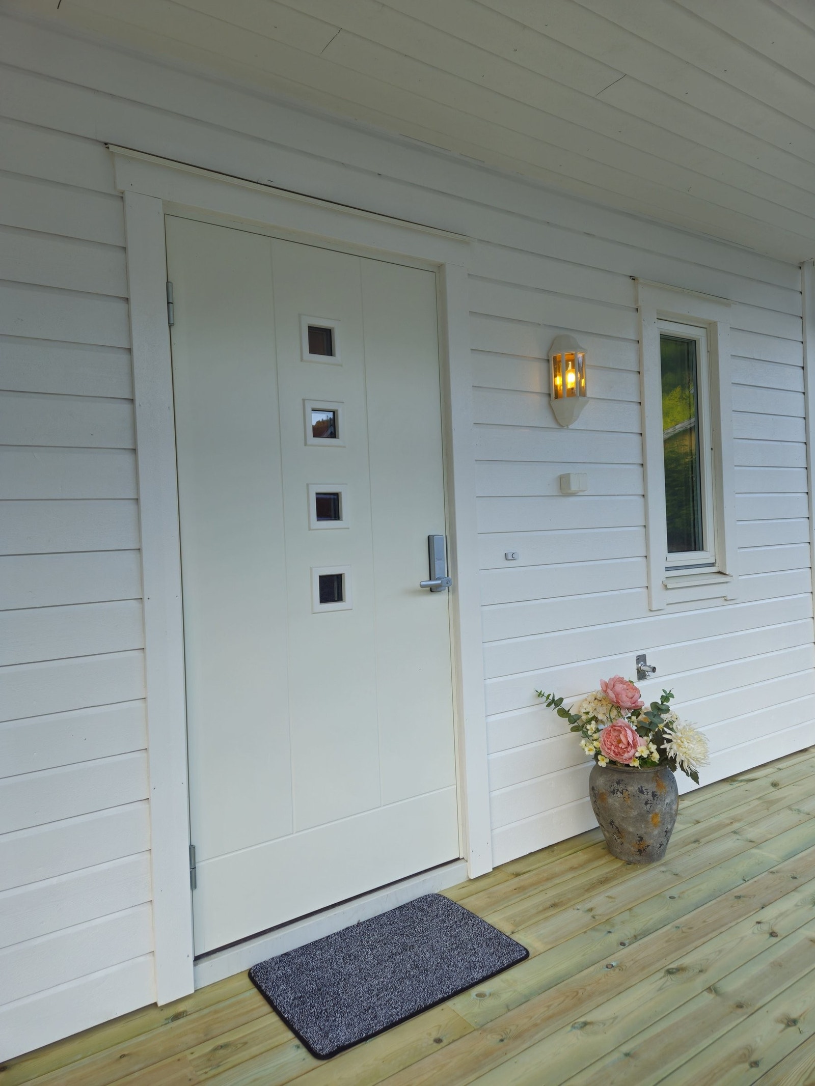 Kodelås på ytterdør Galleribilde