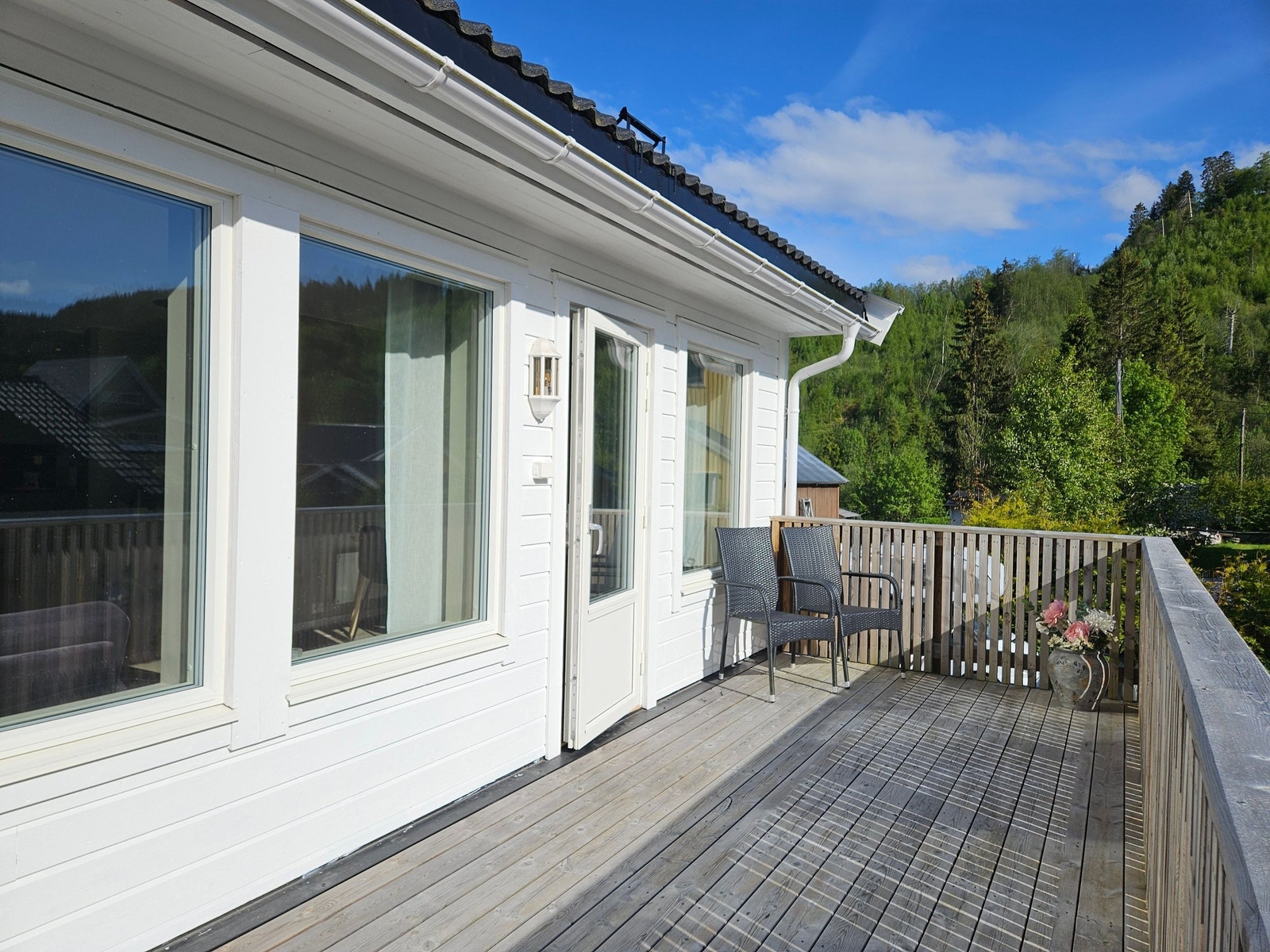 Her kan man nyte solen på varme sommerdager Galleribilde