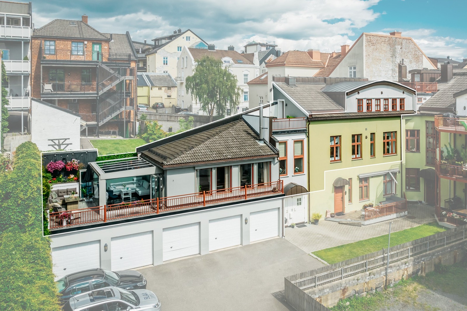 Bygården er fra 1902, men ble ombygd og renovert rundt 2005. Galleribilde