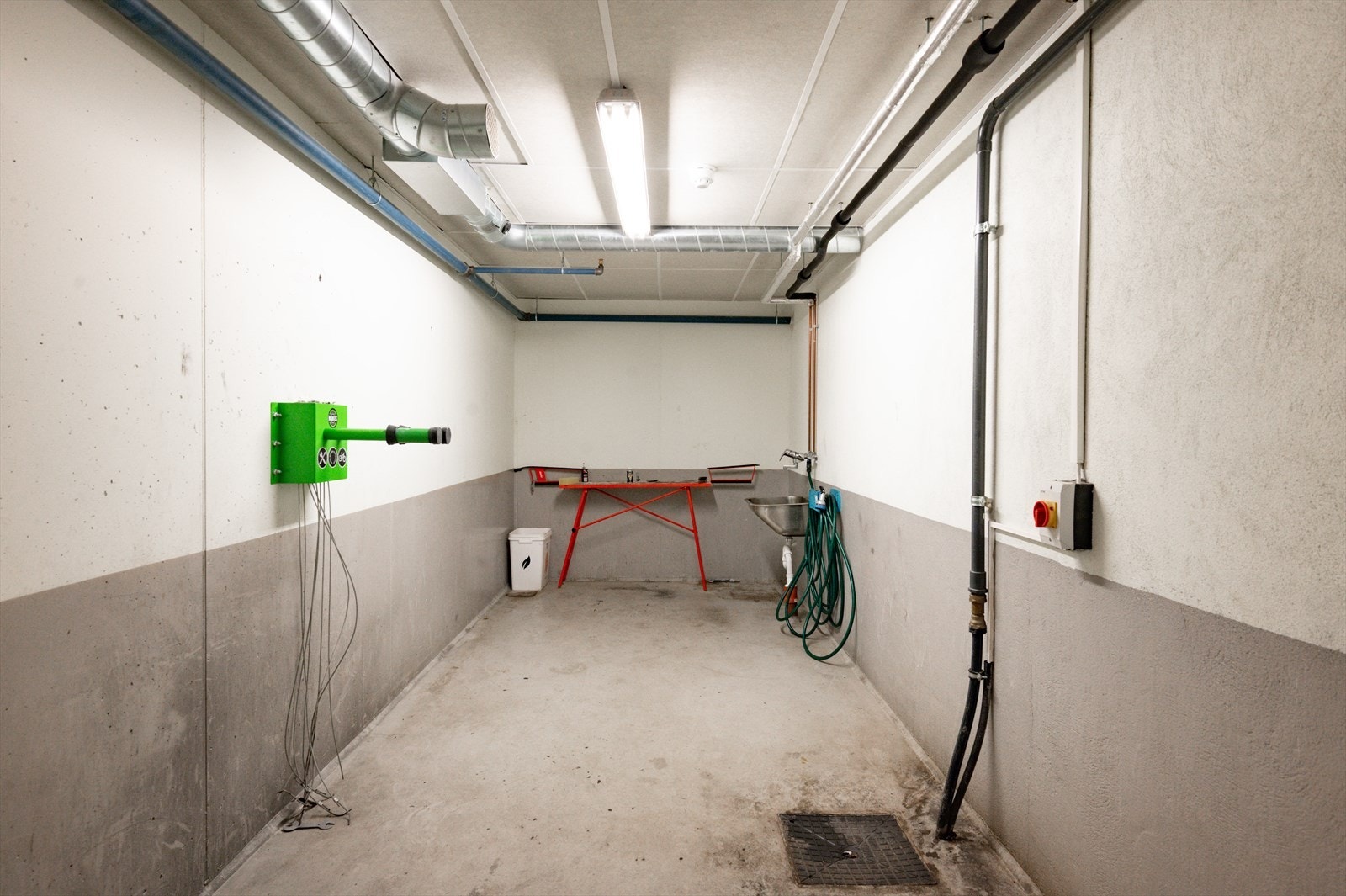 Sameiet har felles sykkelvask, sykkelverksted og smørebod. Galleribilde