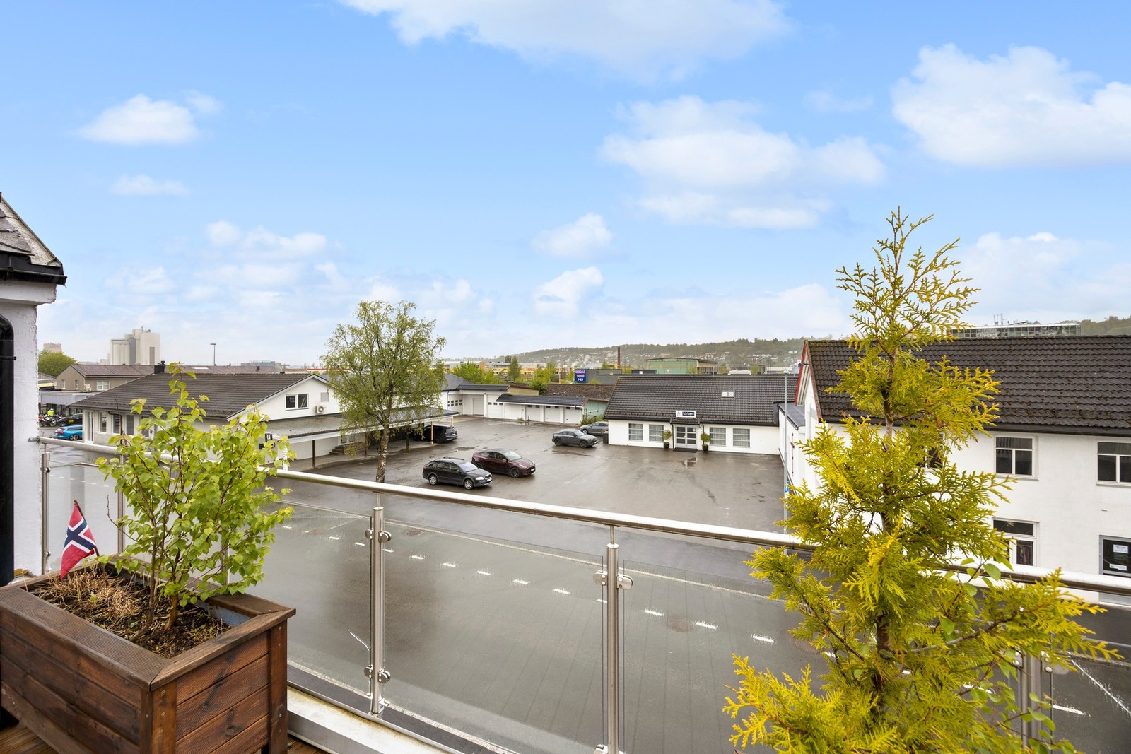 Utsikt over byen Galleribilde