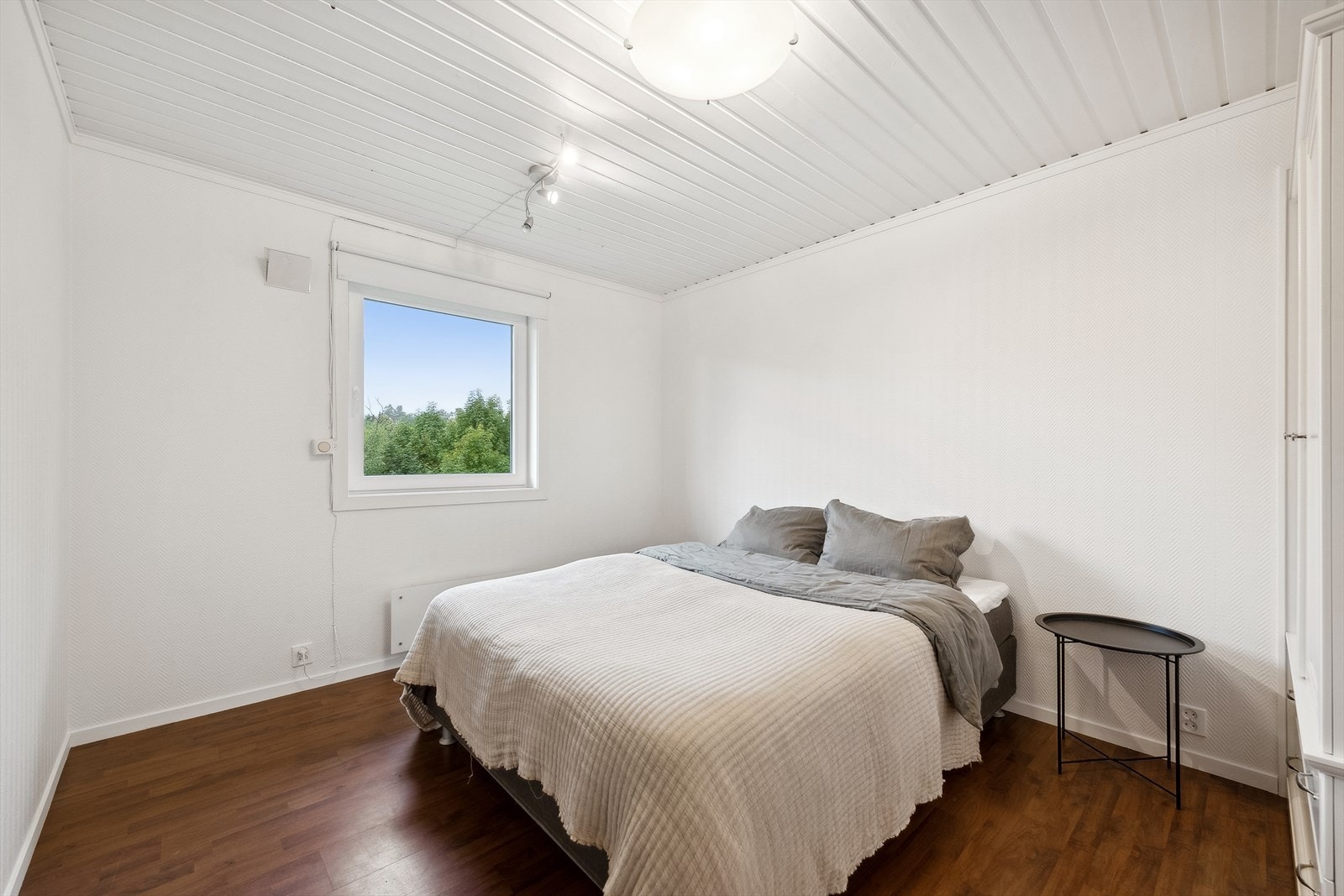 Boligens hoveddel har tre gode soverom. Galleribilde