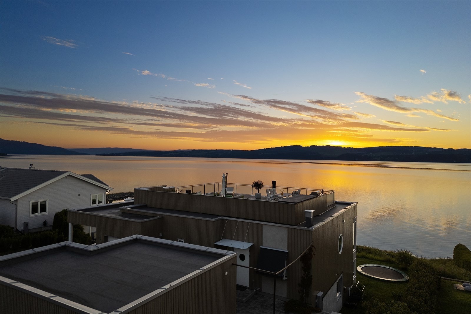 Nyt magien. Galleribilde