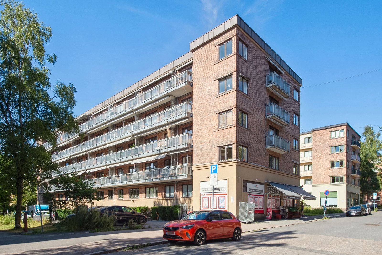 Kort vei til Nærbutikken i samme bygg. Galleribilde