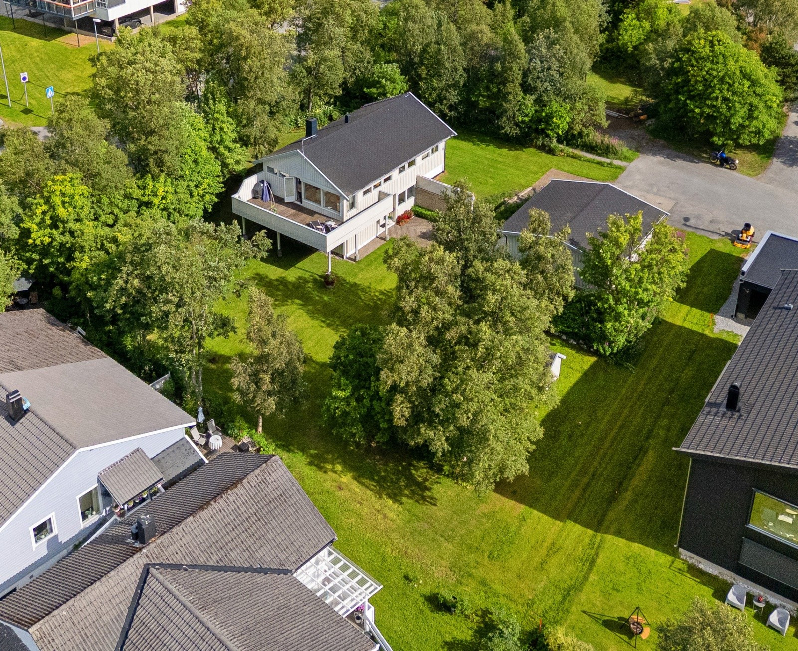 Bak-Olsen skitrekk og lysløypa like ved.