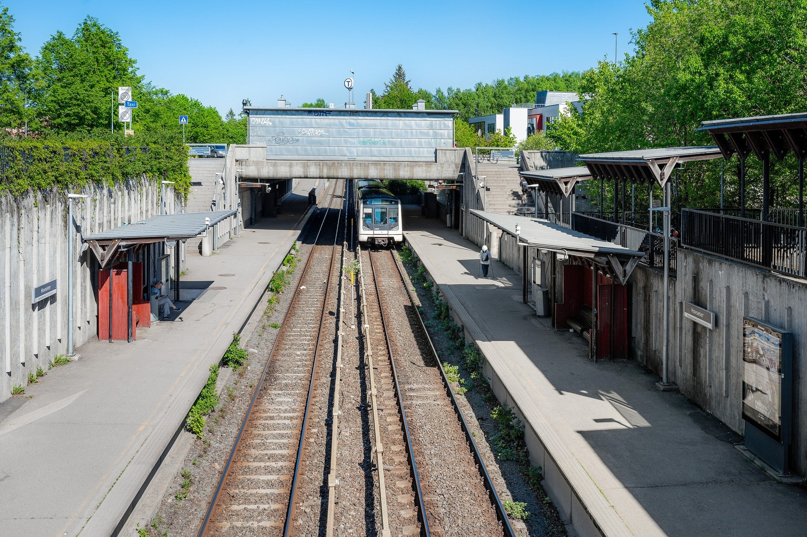 Kort vei til både Hovseter og Holmen T-banestasjon, med rask forbindelse til sentrum. Galleribilde