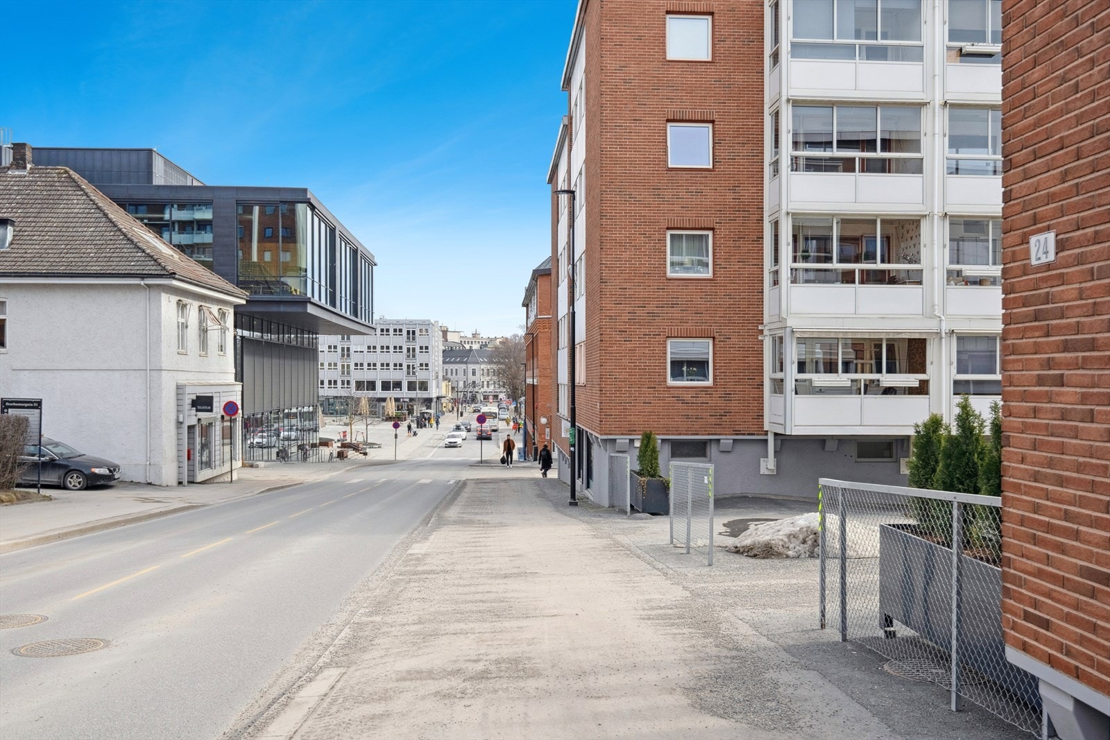 Byens fasiliteter og tilbud er få meter fra inngangsdøren. Galleribilde