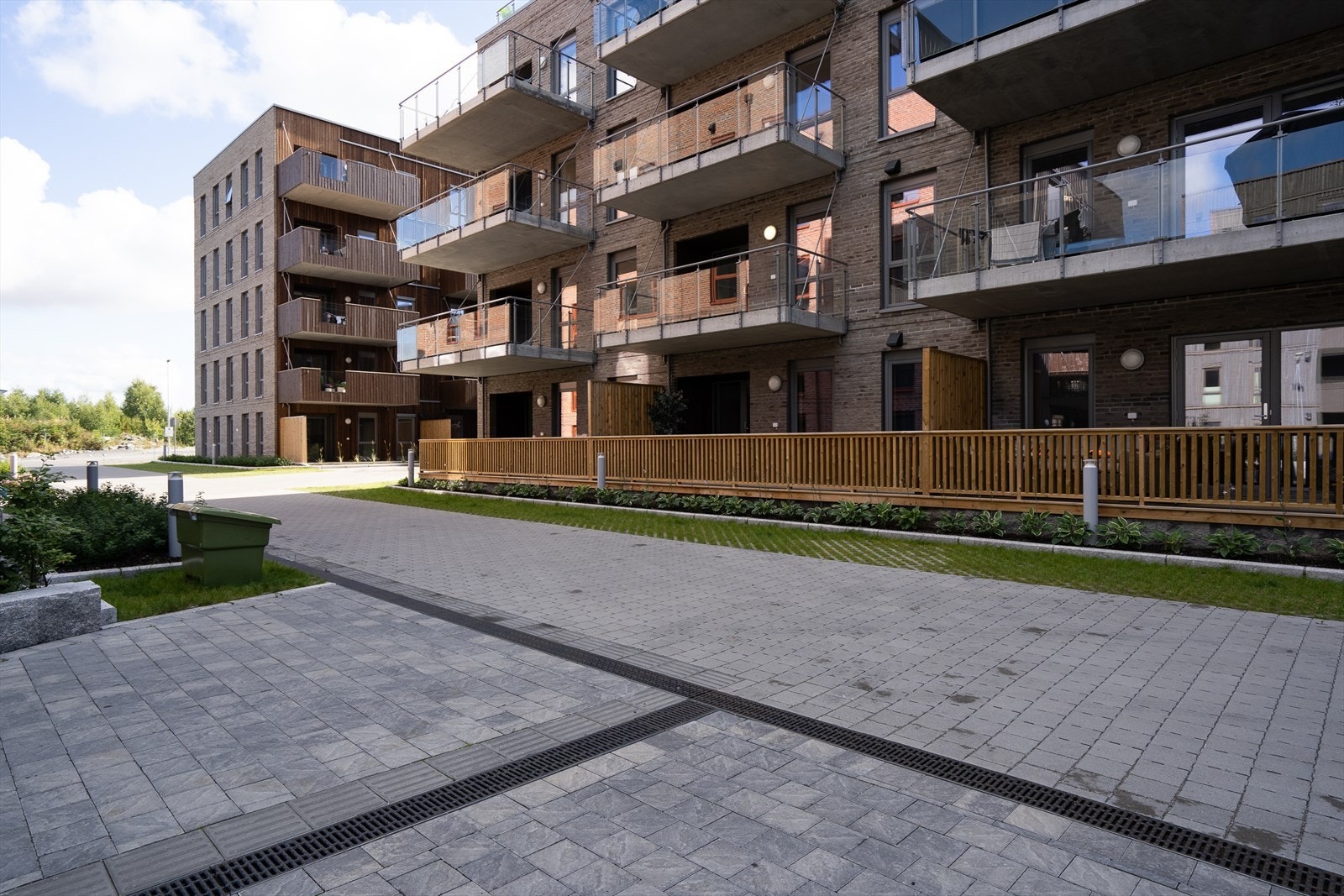 Fasade fra Skogmo Park Trinn 1 Galleribilde