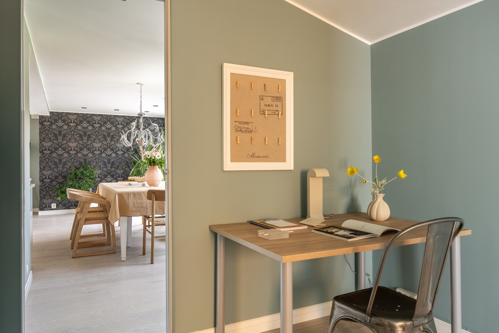 Boligens tredje soverom. Benyttet i dag som kontor. Galleribilde