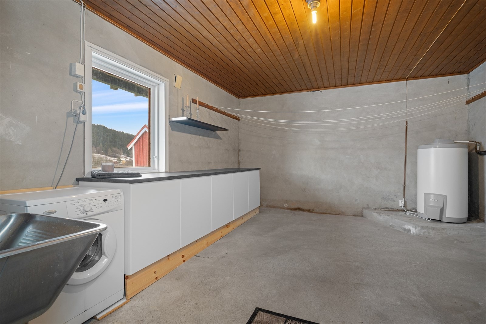 Vaskerom Galleribilde