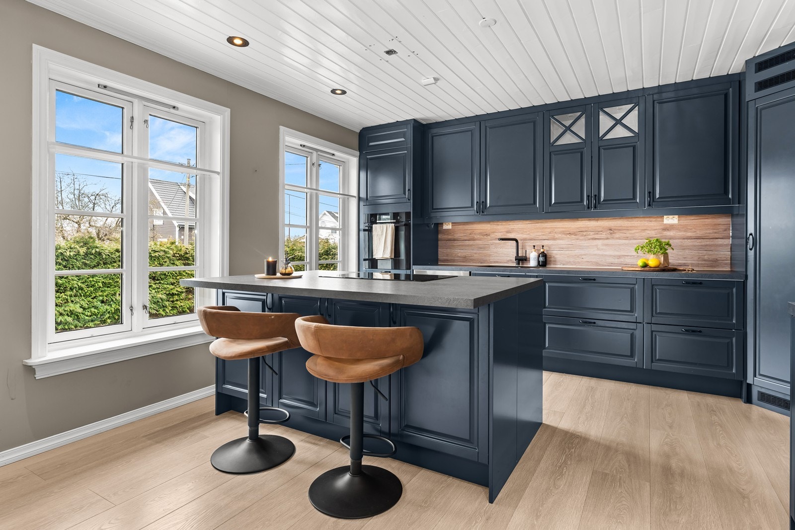 Kjøkkenet ble satt inn nytt i 2021 Galleribilde