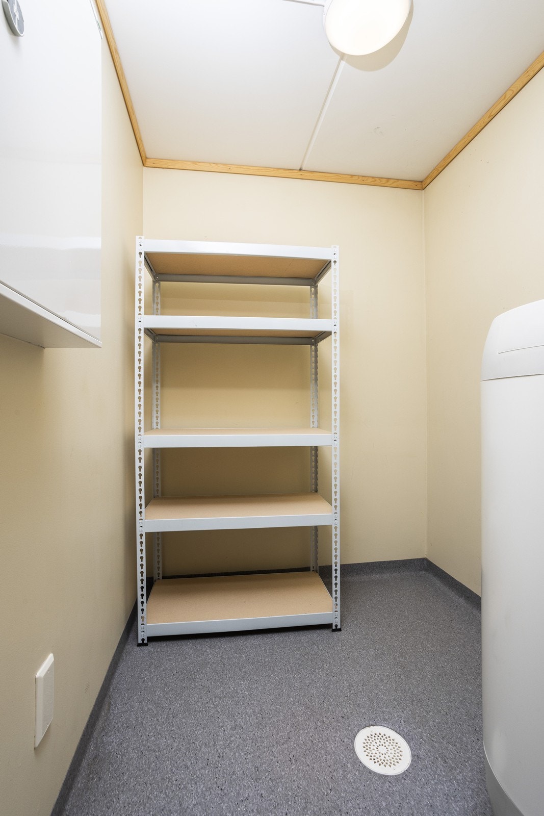 Praktisk bod med lagringsmuligheter. Galleribilde