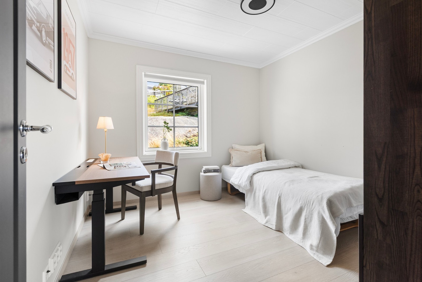 Lyse og romslige soverom som gjør det enkelt for hvert familiemedlem å sette sitt eget preg på rommet Galleribilde