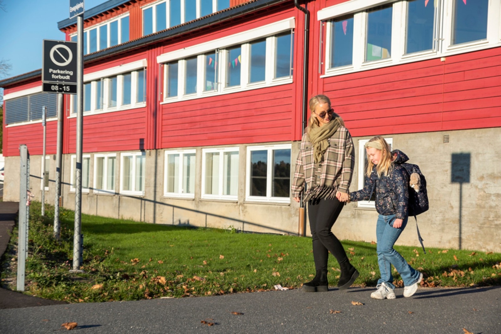 Her vil barna trives med vennene sine Galleribilde