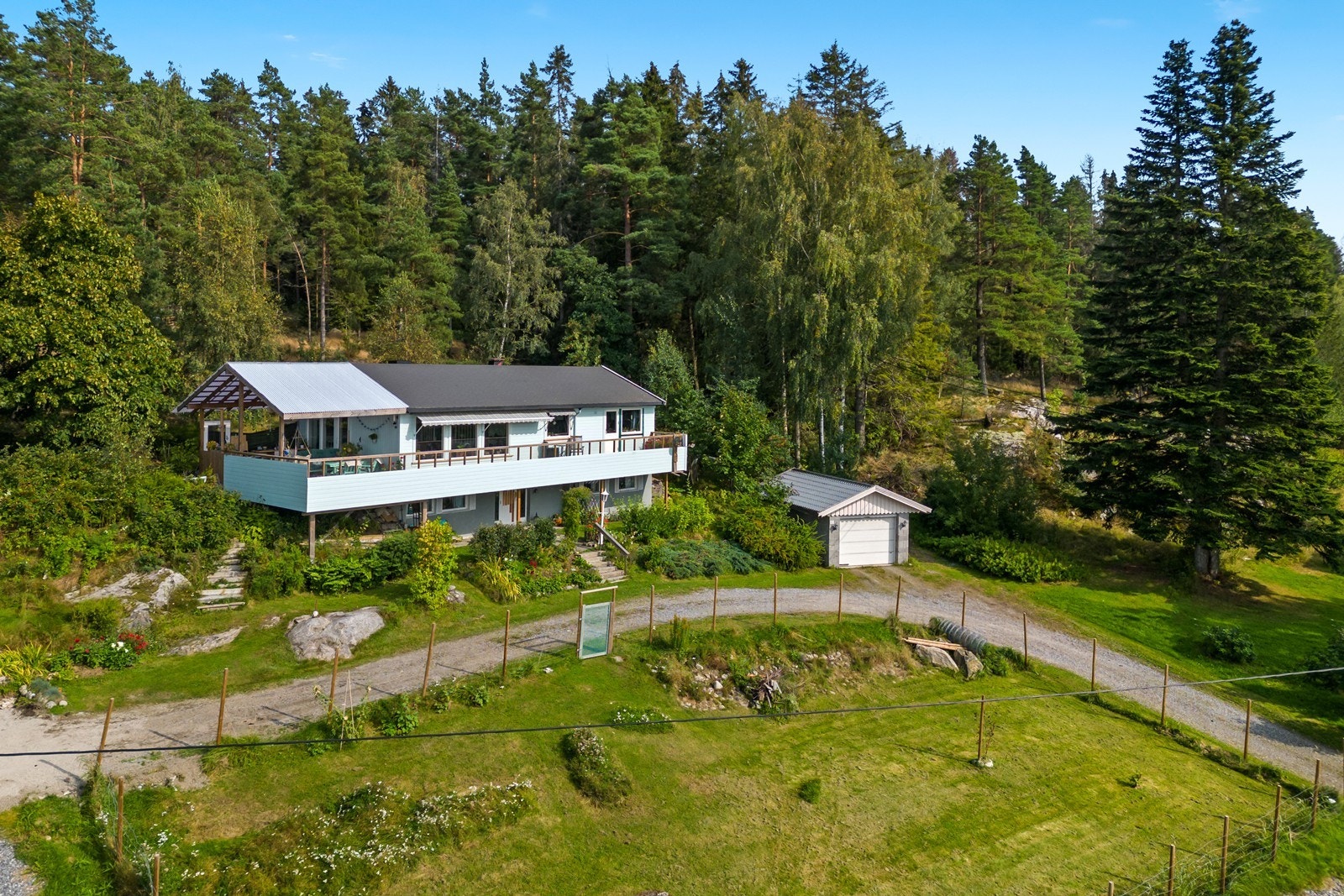 Stor tomt på 1574 kvm. Galleribilde