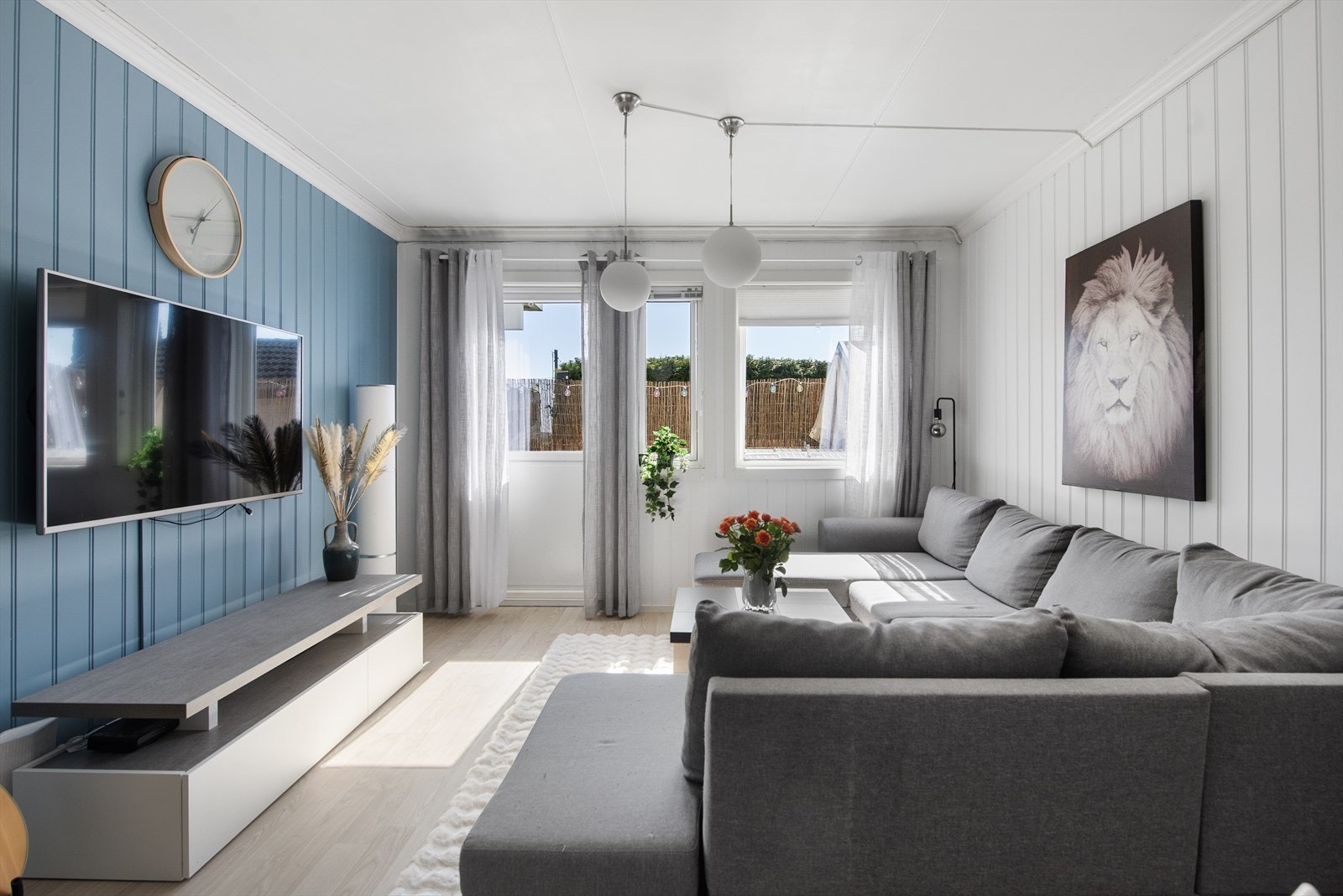 Utgang mot sydvent terrasse Galleribilde