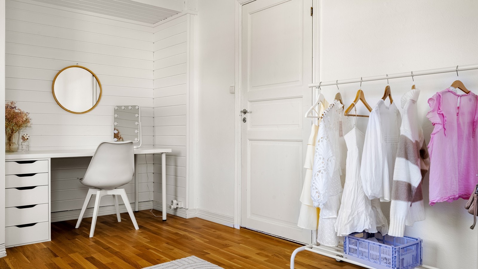 Soverom i 1.etg. som opprinnelig i tegninger fra 1992 er bod. Galleribilde