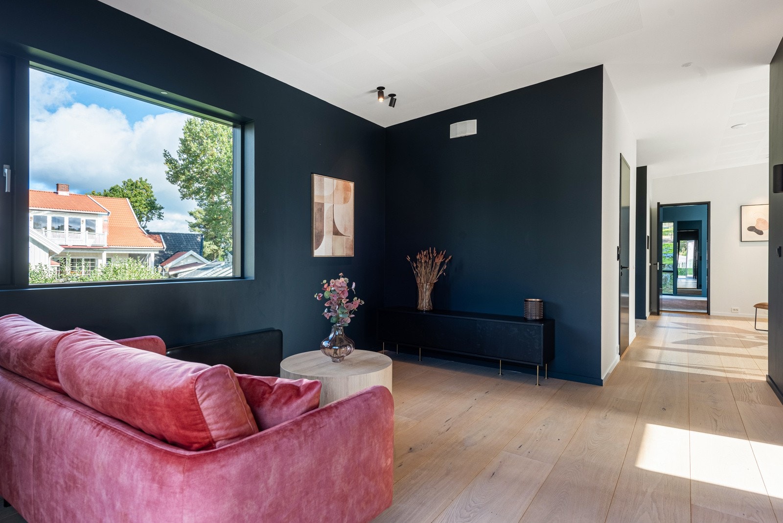 Et ekstra oppholdsrom i 2.etasje hvor både store og små kan trekke seg litt tilbake Galleribilde