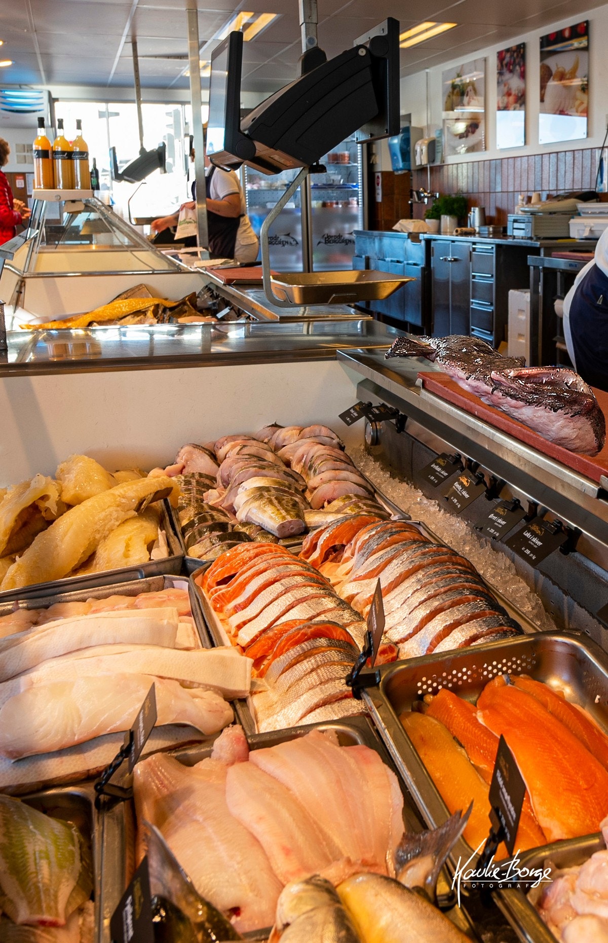 Brødrene Berggren byr på alt av sjømat og tilbehøret man trenger! Galleribilde