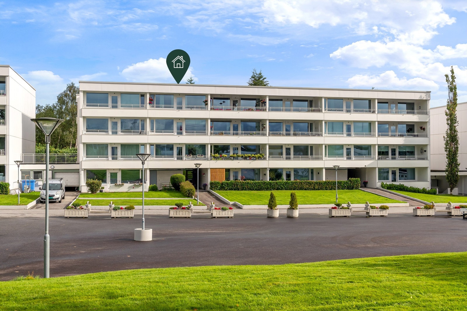 Krogsveen Sunnmøre v/Eiendomsmegler Christian Nogva Aarseth har gleden av å presentere Fredsbergvegen 19 Galleribilde