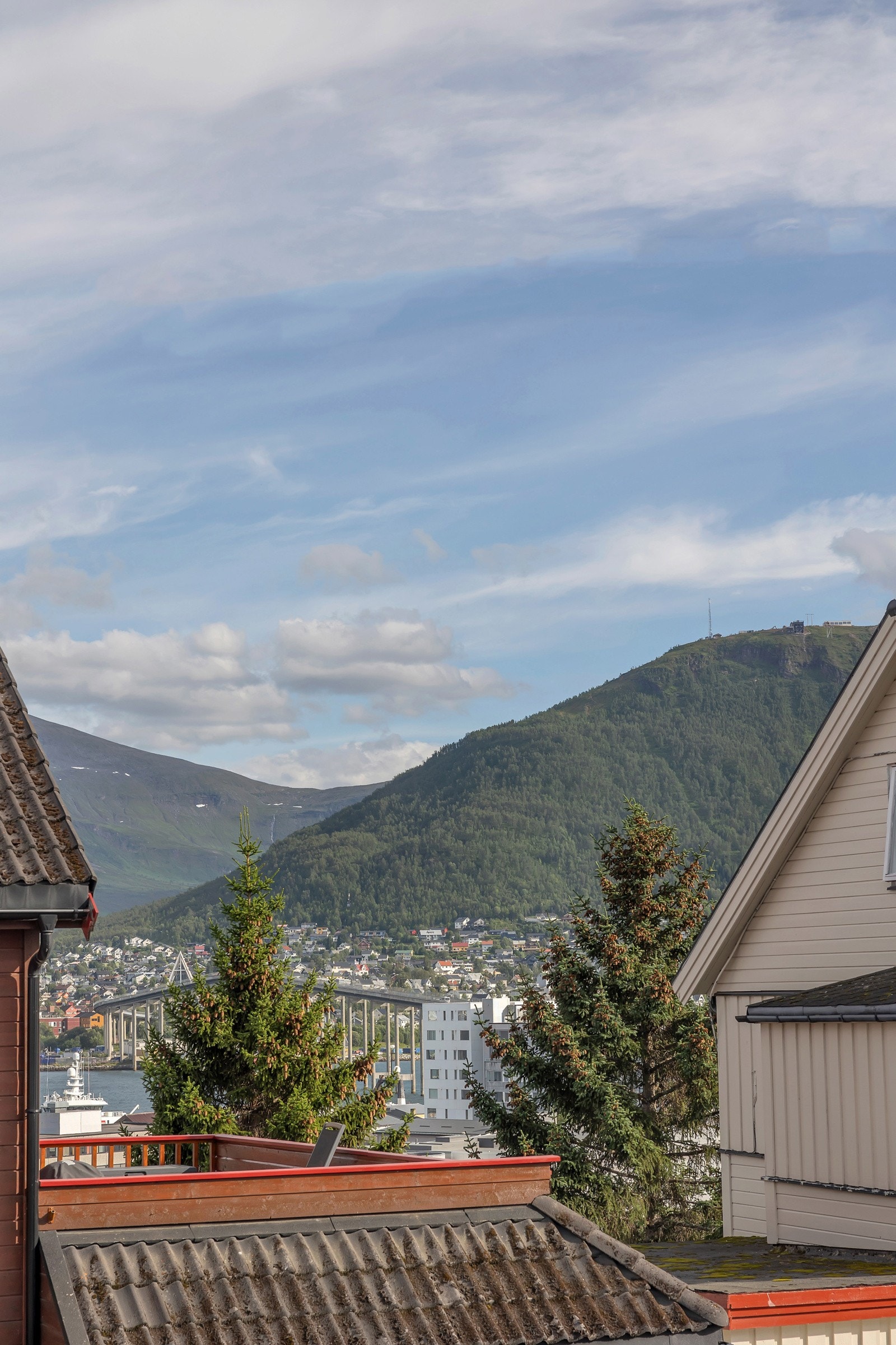 Utsikt mot fastlandet. Galleribilde