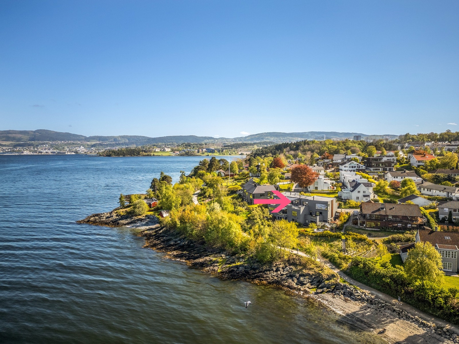 Boligen ligger fantastisk til ved Ladestien Galleribilde