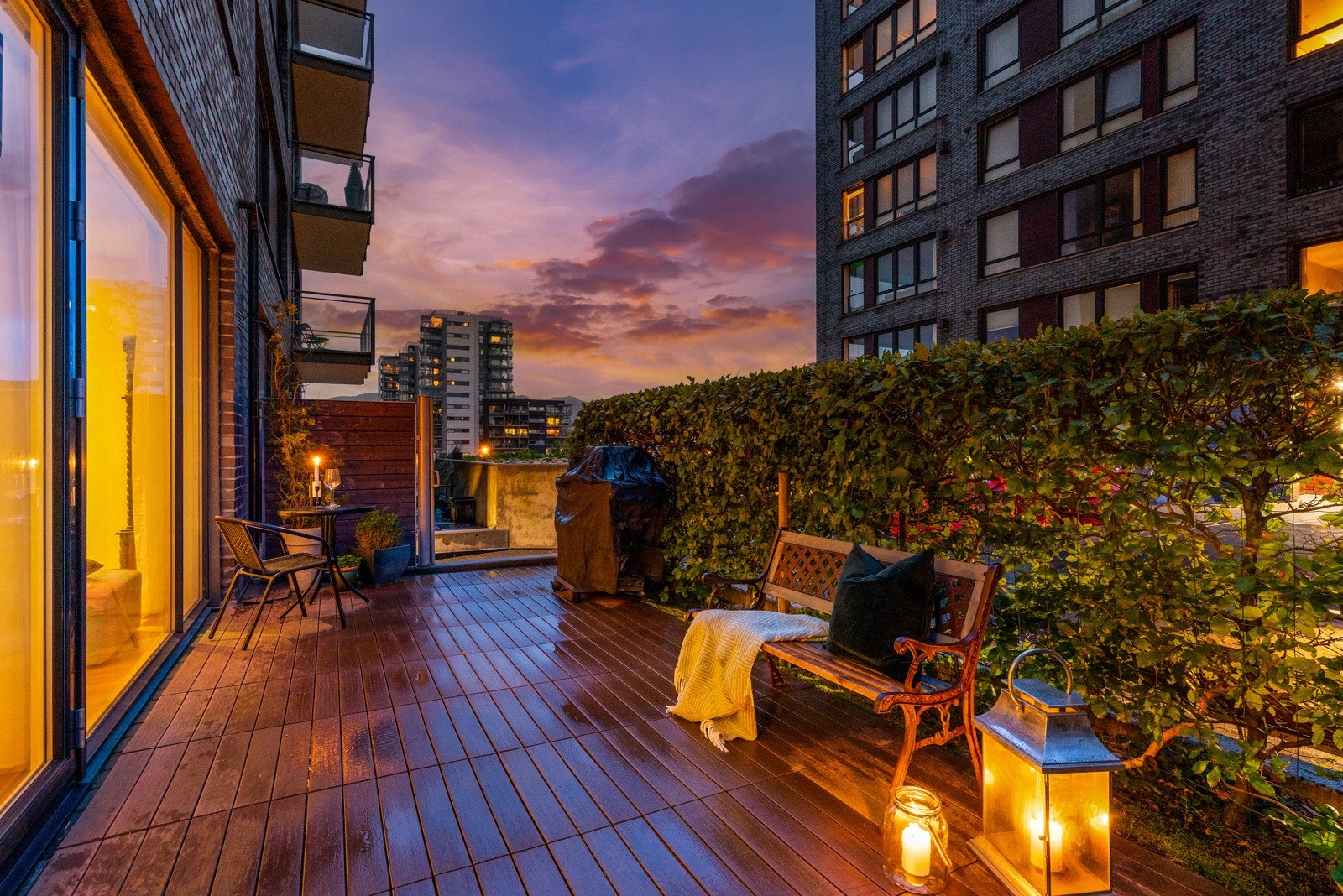 Kveldsbilde | Terrasse Galleribilde