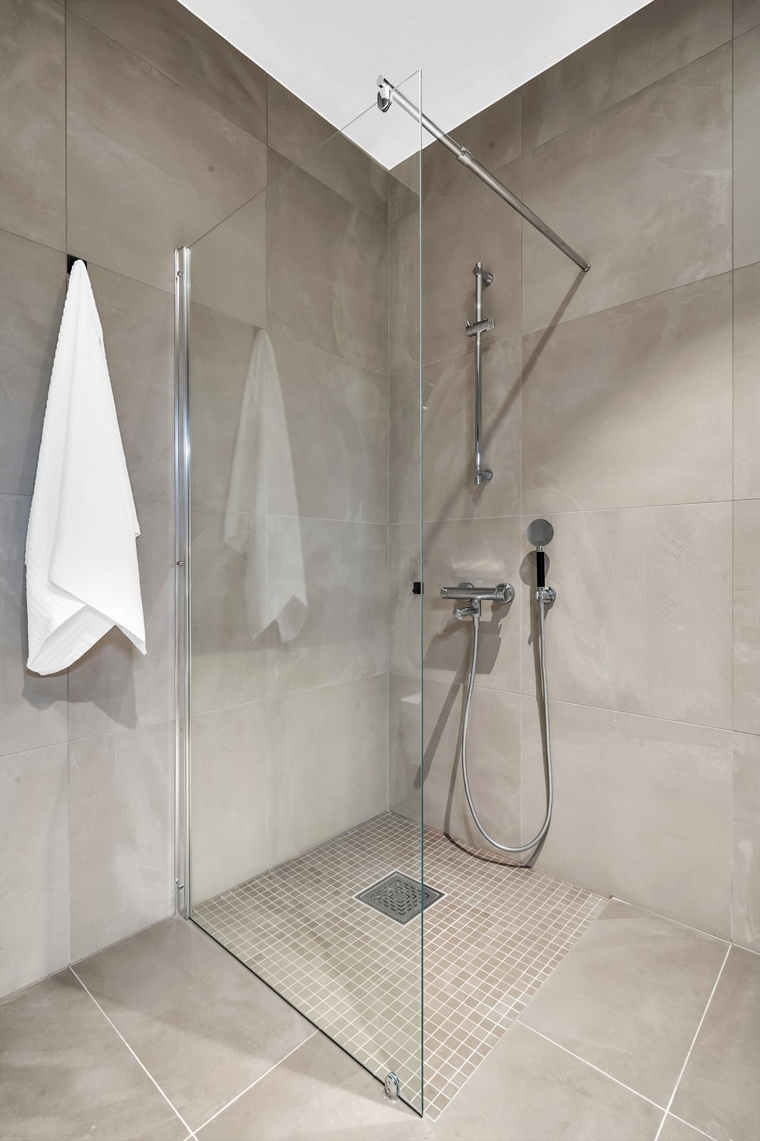 Badet har også varmekabler i gulv Galleribilde