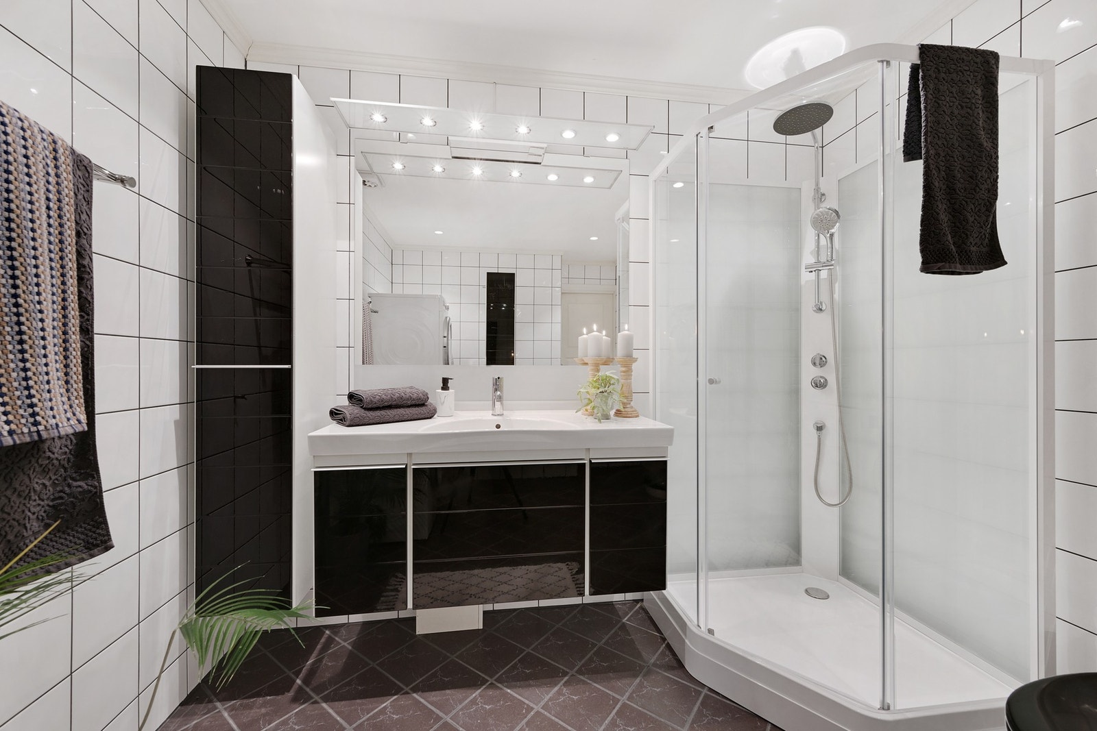 Stort kabinett. Galleribilde